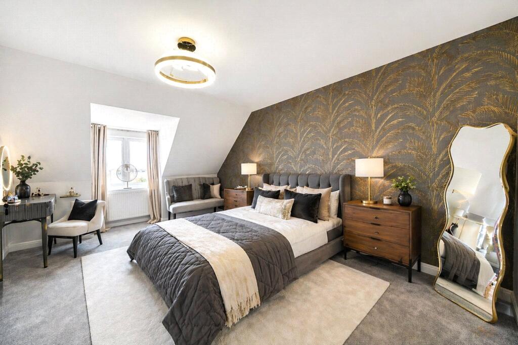 House in Gloucester - View 5