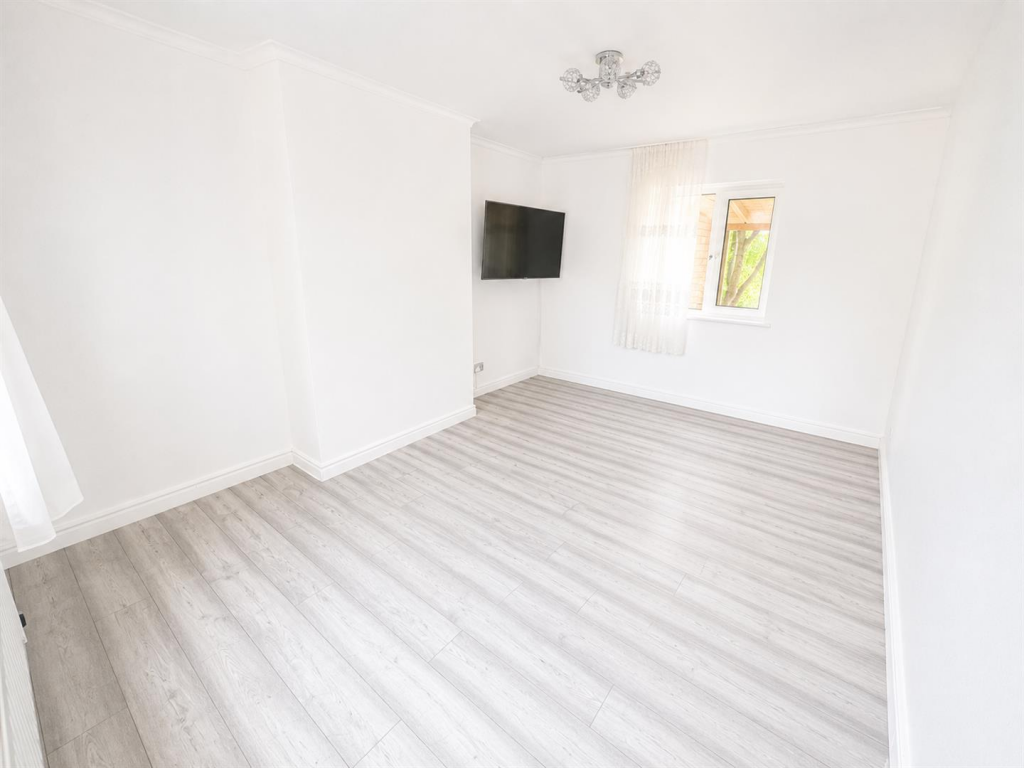House in Northampton - View 2