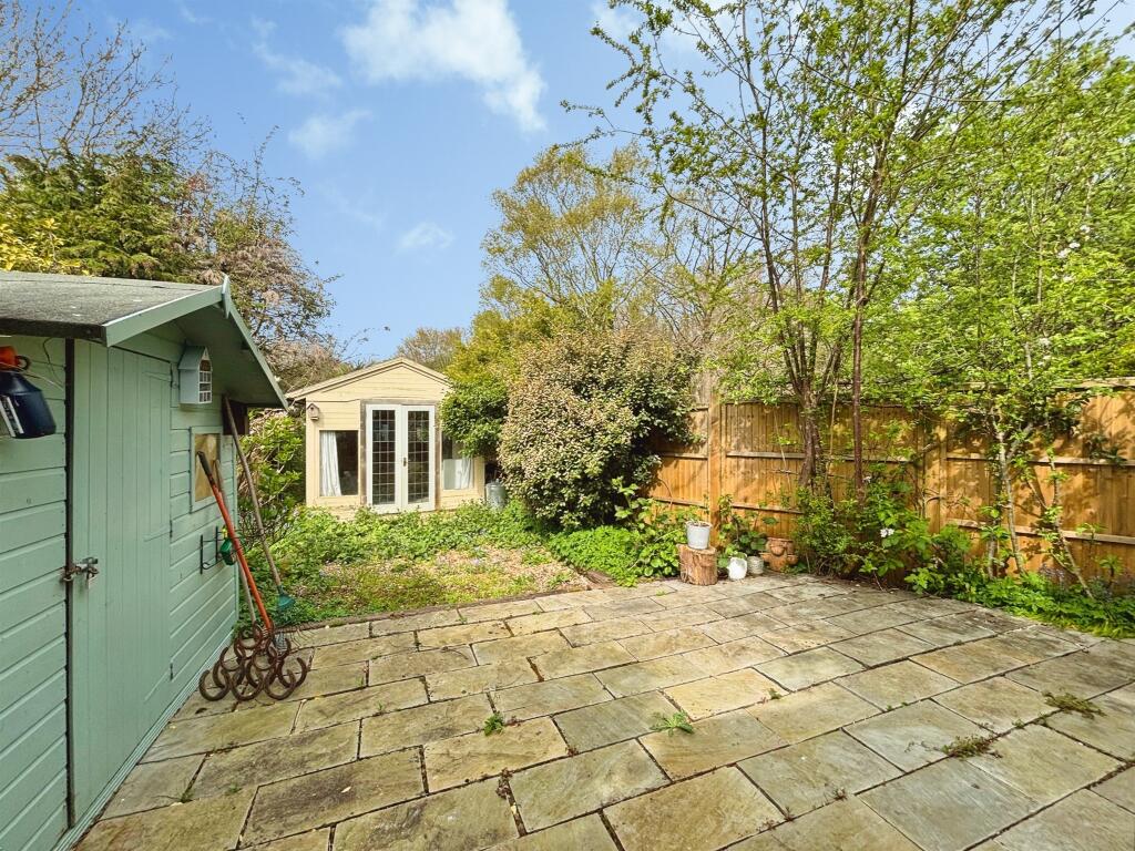 House in Basingstoke and Deane, Old Basing and Lychpit - View 5