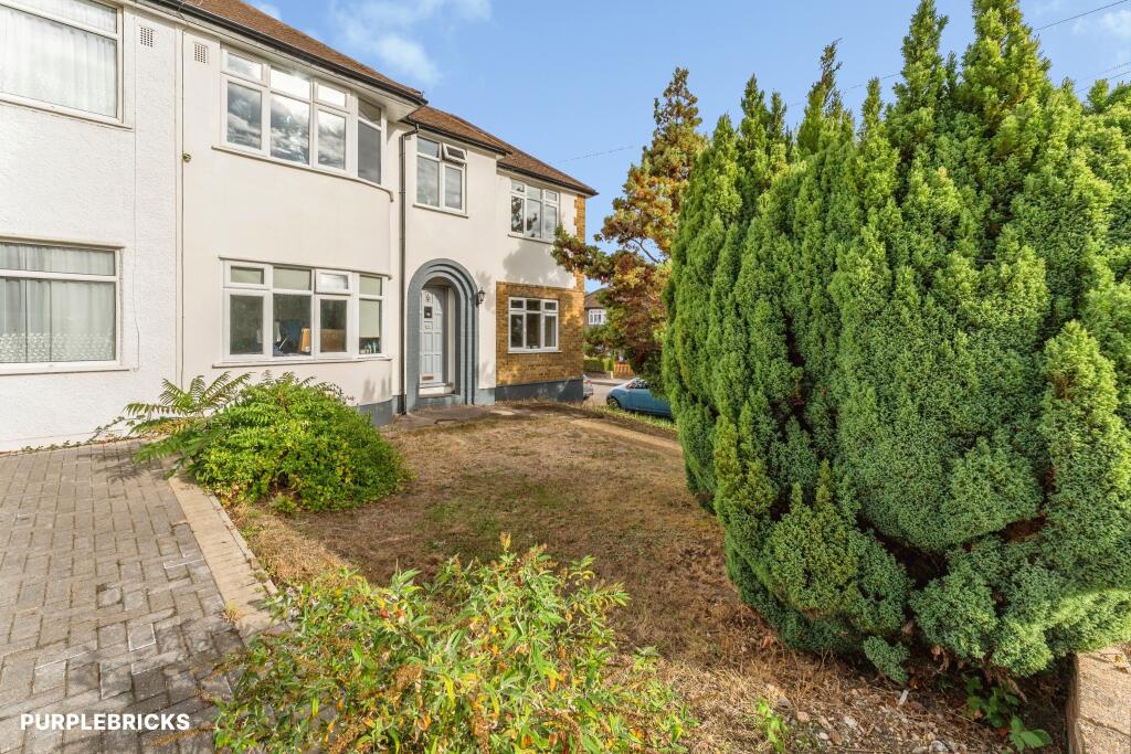 4-bed semi-detached on Weirdale Avenue, London, N20, £800,000