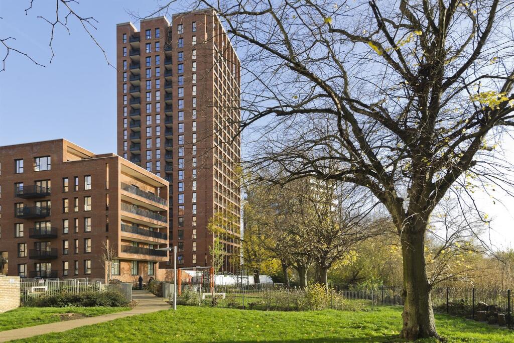 Property photo 8