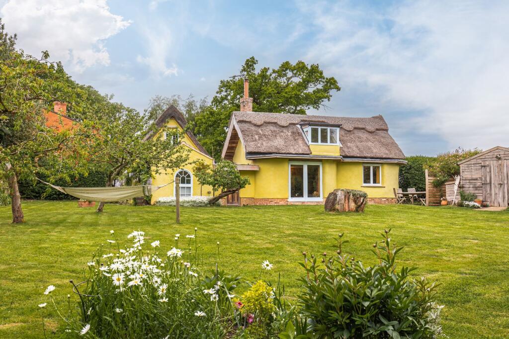 Main image of property: Extraordinary and Historic Broadland Cottage in Fleggburgh