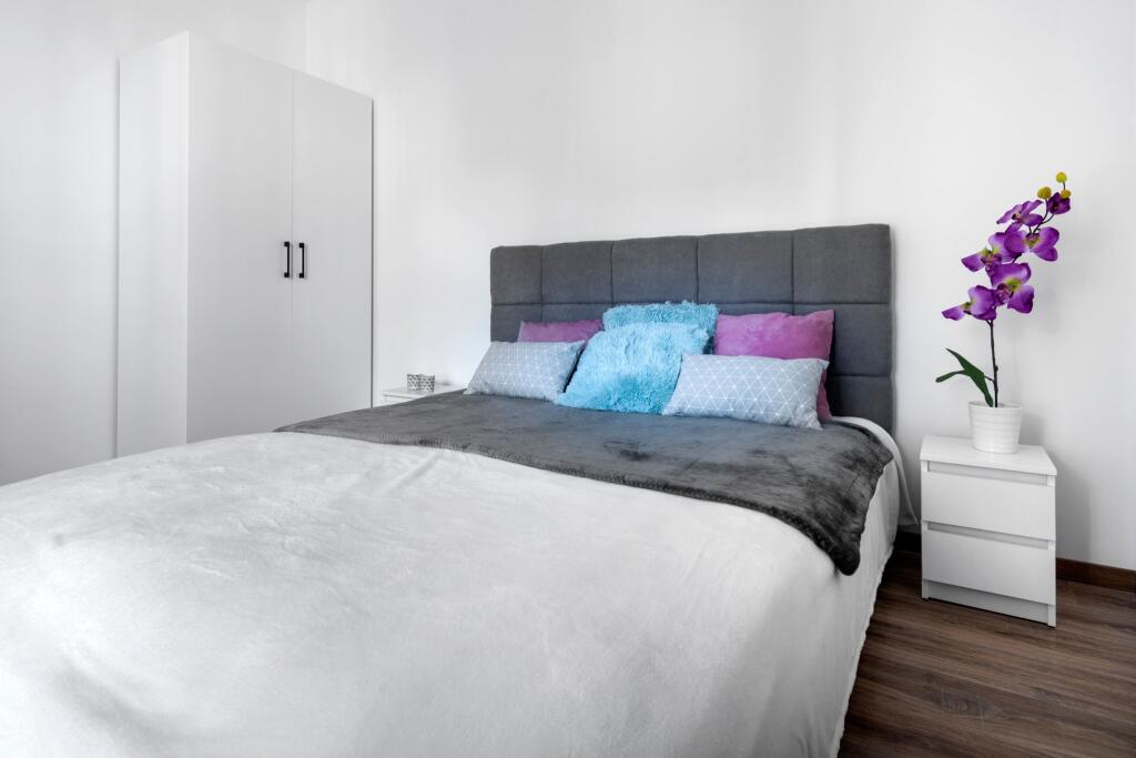 Apartment in Liverpool - View 4