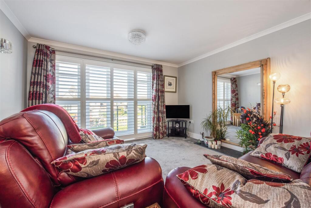 Apartment in Chichester - View 4