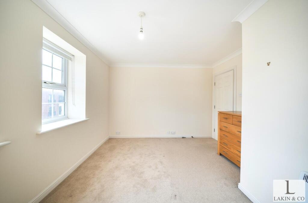 Apartment in London - More