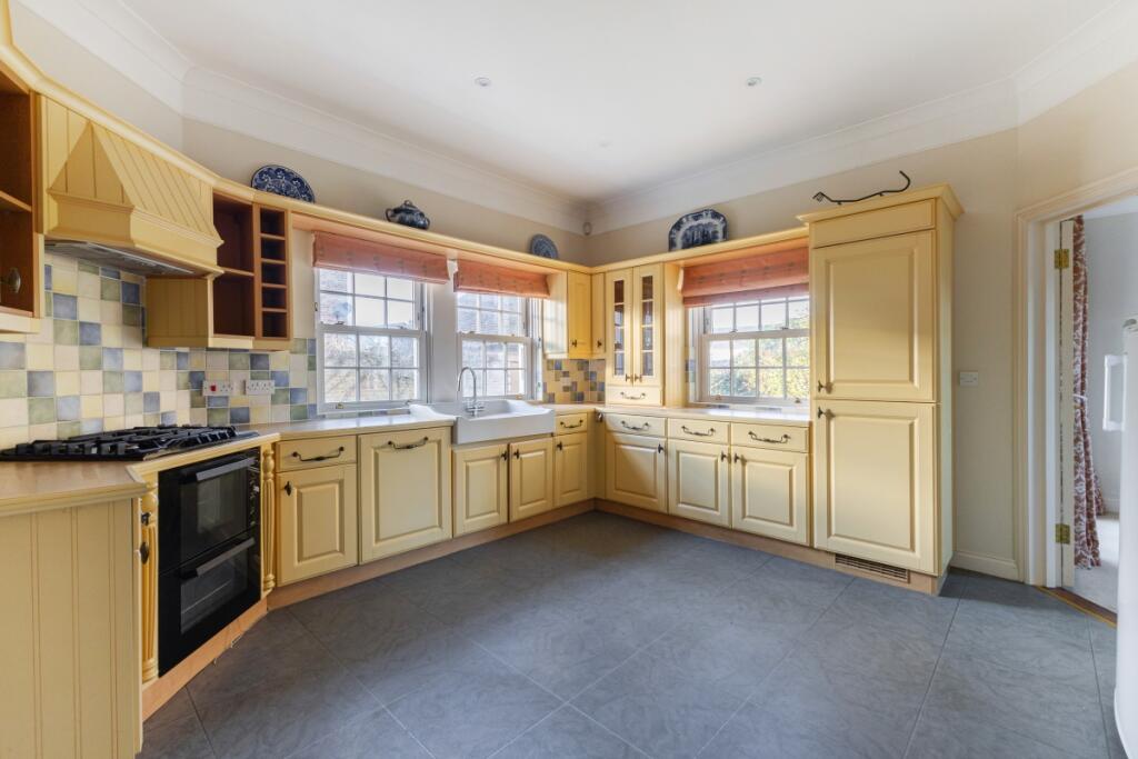 House in Bath - View 4