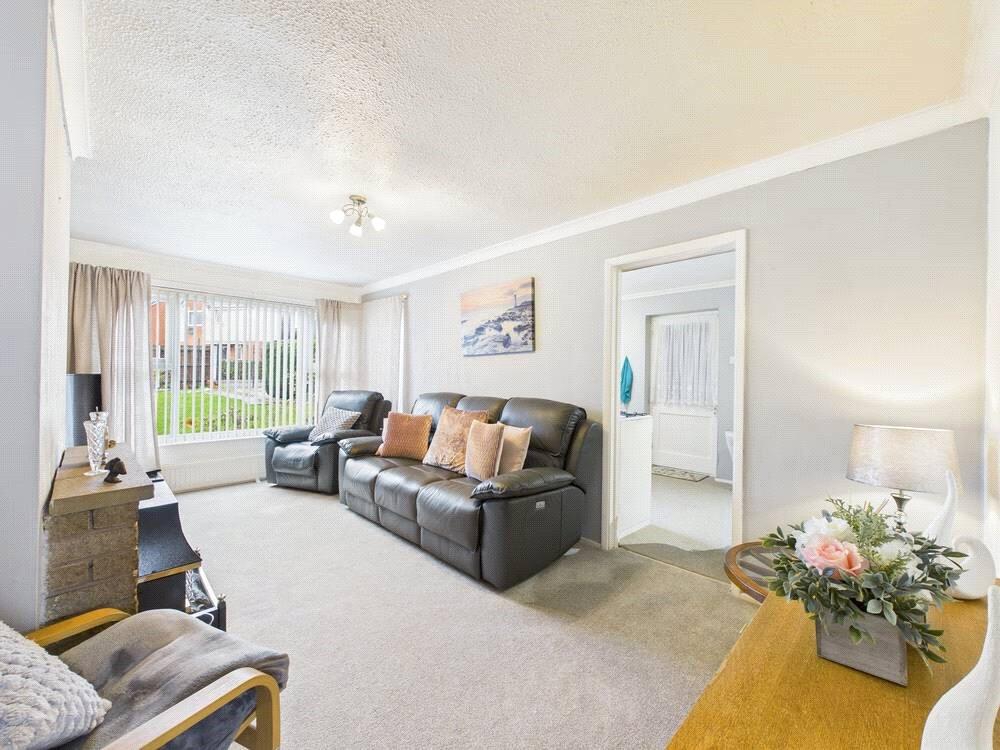 Randwick Drive, Worcester, Worcestershire, WR4 photo 3