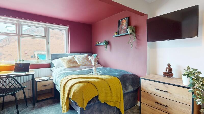 6 bedroom terraced house for rent