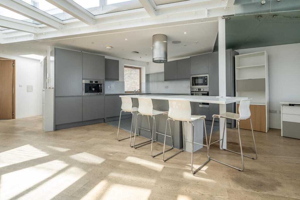 Apartment in London, Putney - More