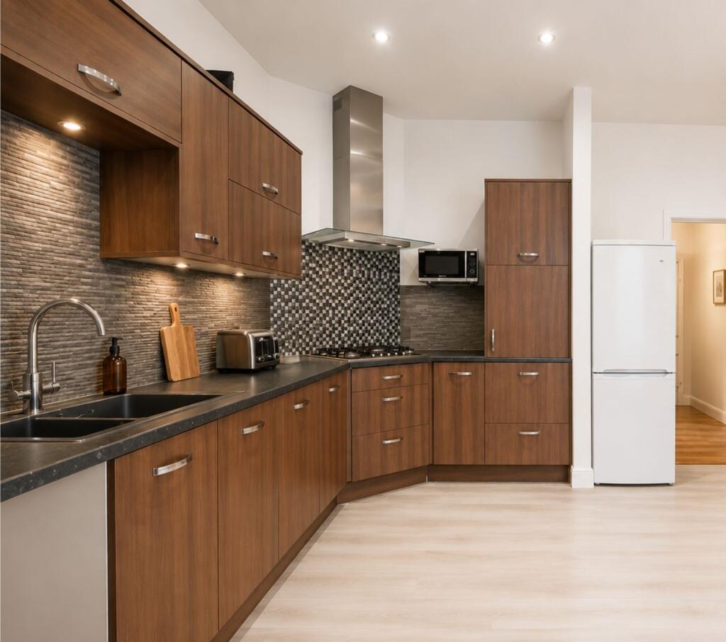 House in St Albans, Napsbury Park, London Colney - View 4