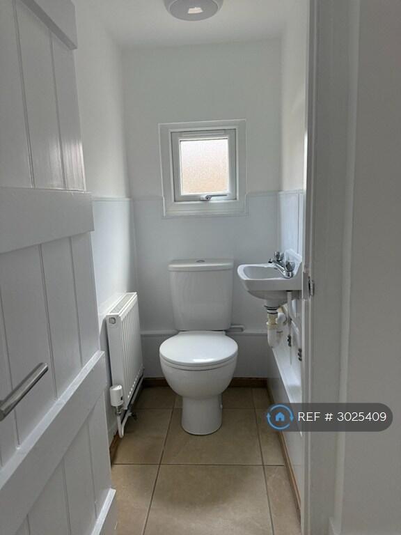 House in Maidstone, Vinters Park - View 3
