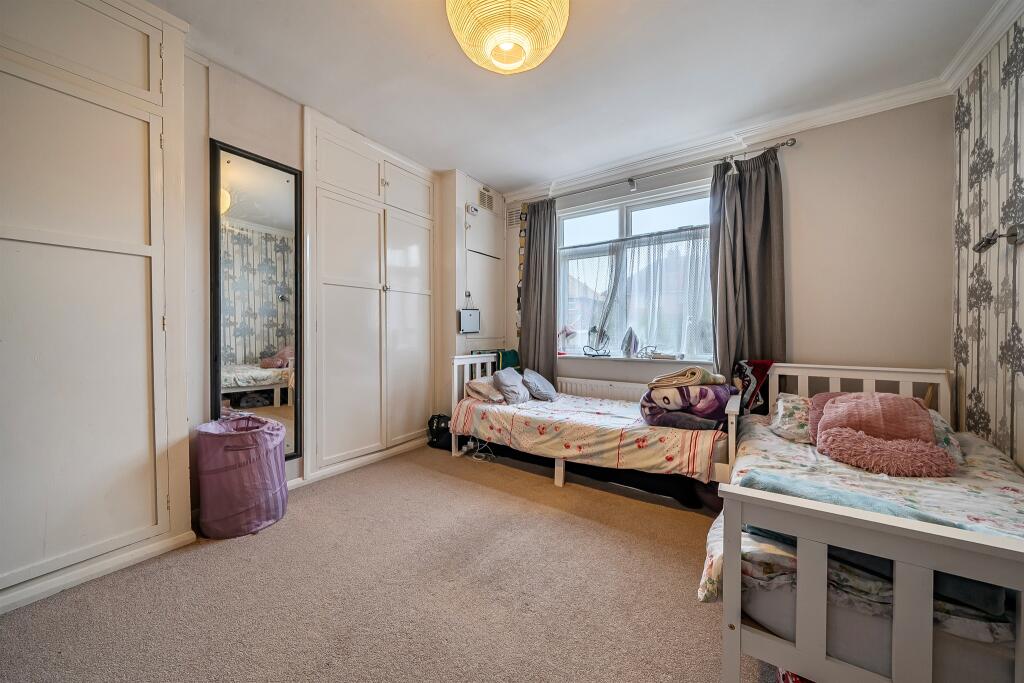 House in Coventry, Green Lane, Cheylesmore - More