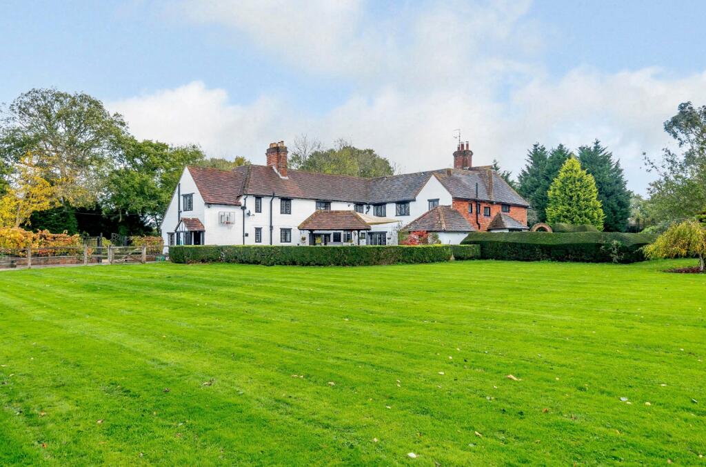 Main image of property: Okehurst Lane, Billingshurst, West Sussex