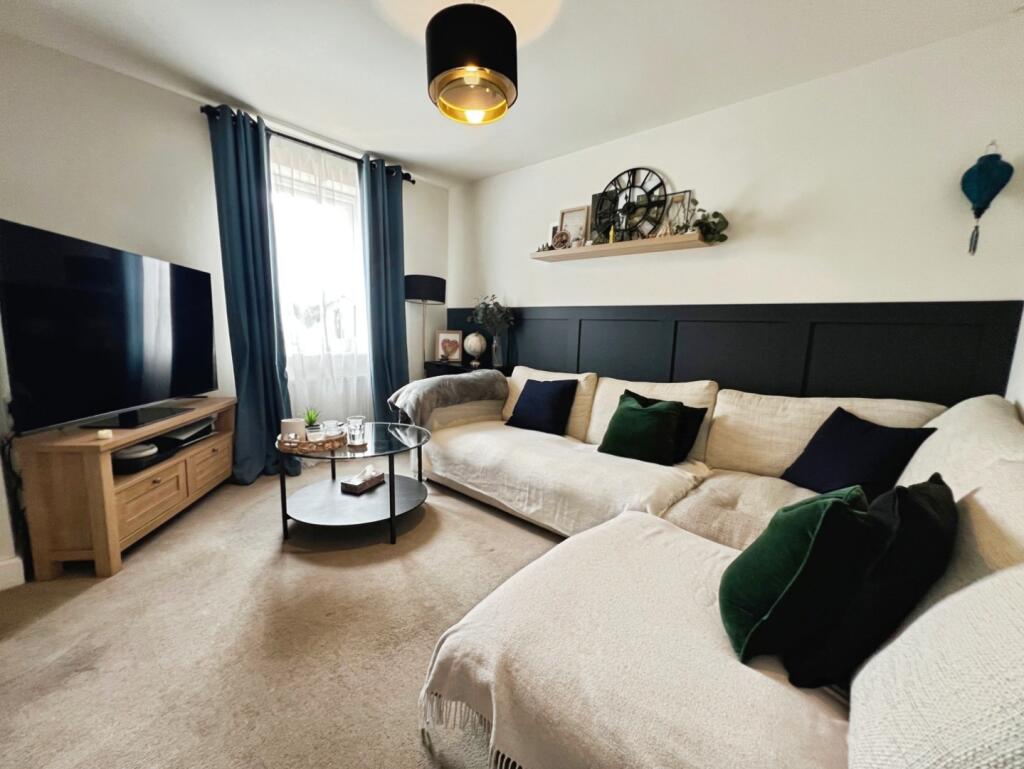 House in Bradford - View 3