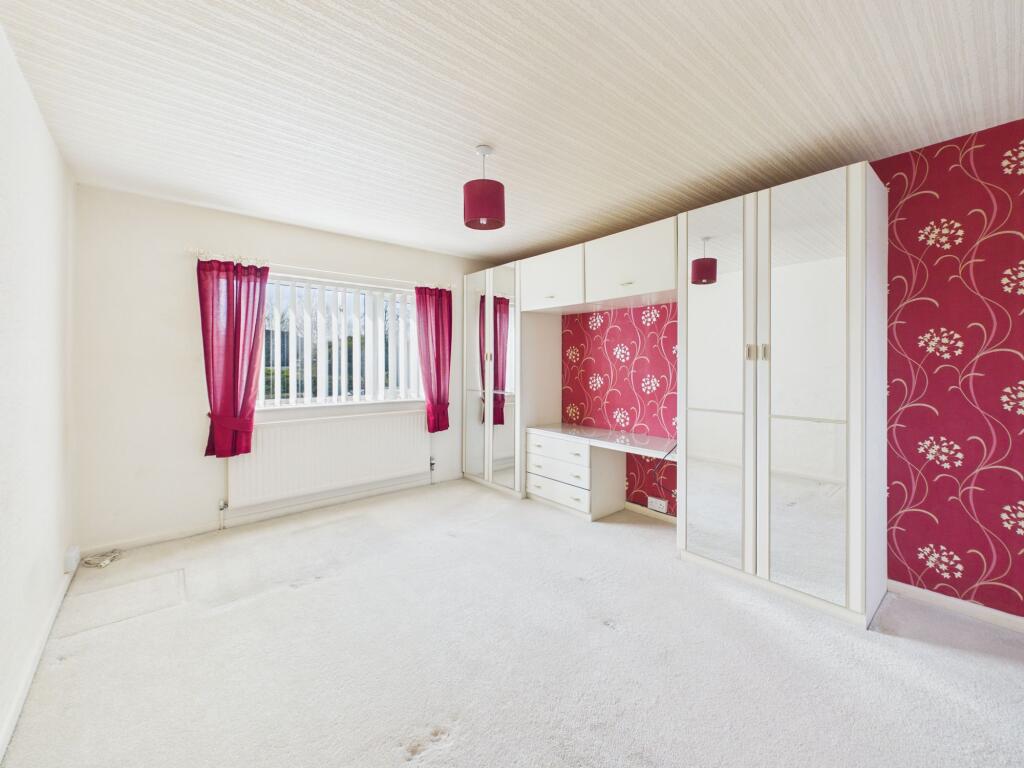 House in Gedling, Calverton - More