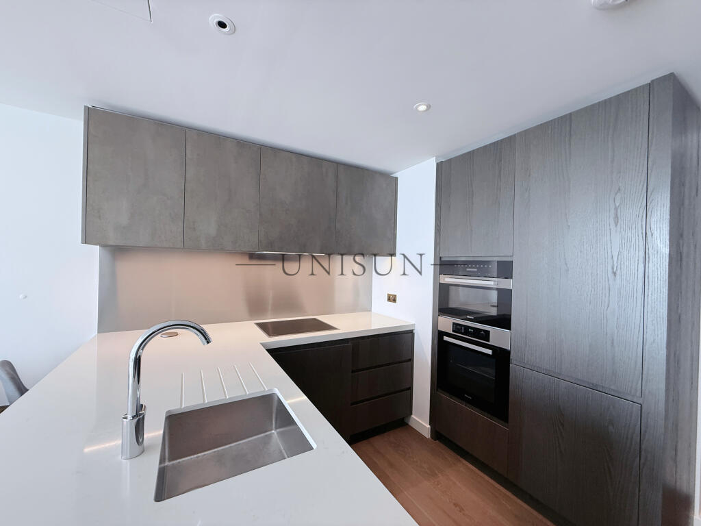 Apartment in London - View 5