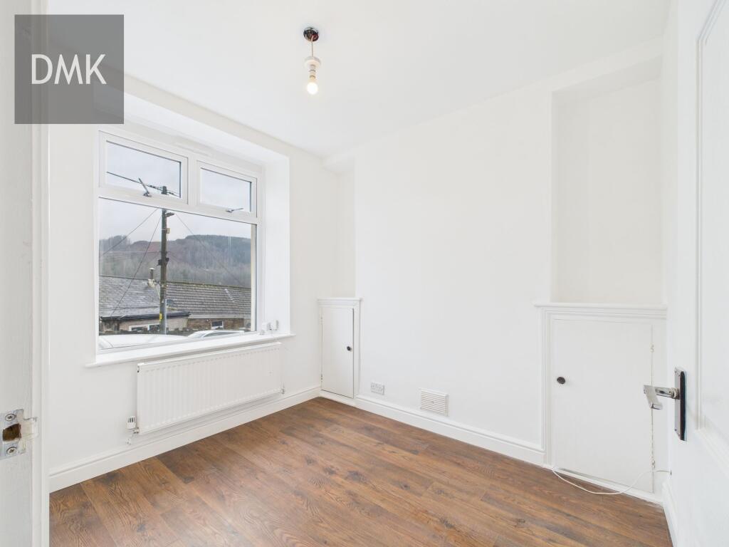 House in Cardiff, Ogmore Valley - View 3