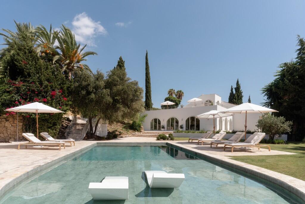 Main image of property: Nueva Andalucia, Málaga, Andalusia