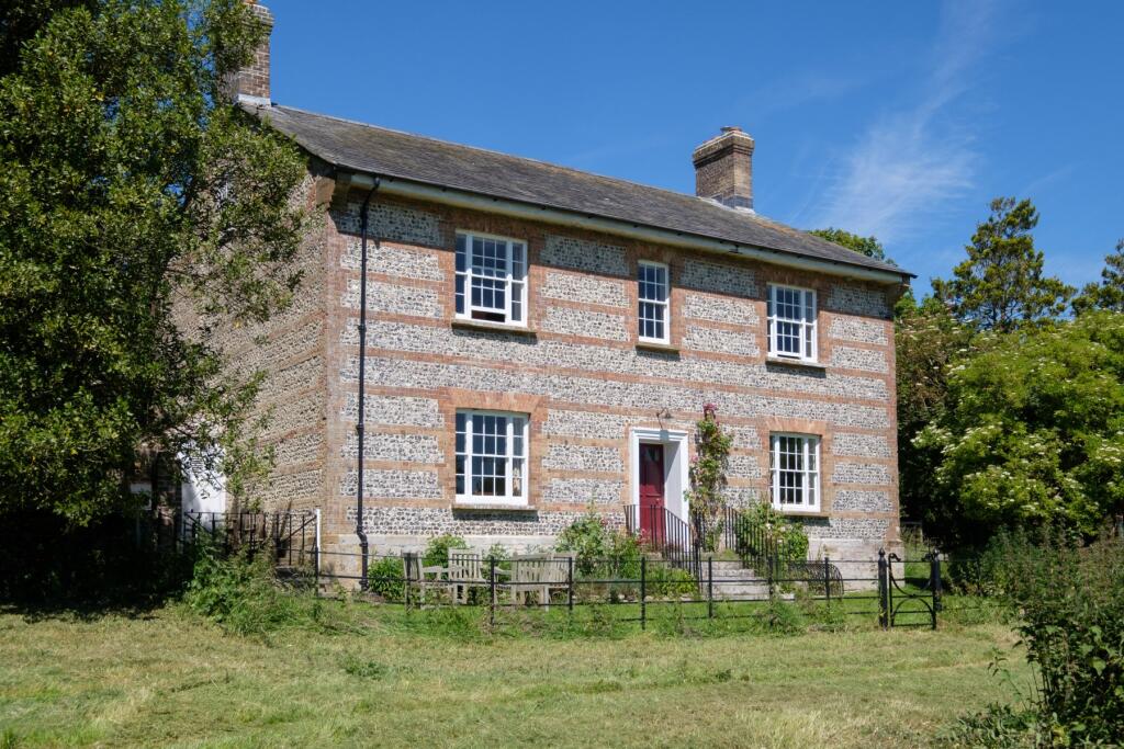 Main image of property: Charminster, Dorchester