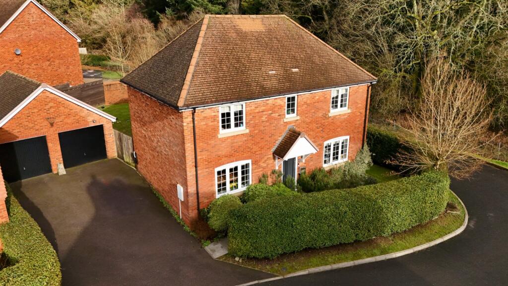 Main image of property: Harfield Crescent, Medstead, Alton, Hampshire