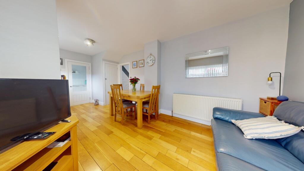 House in Newcastle upon Tyne - View 4