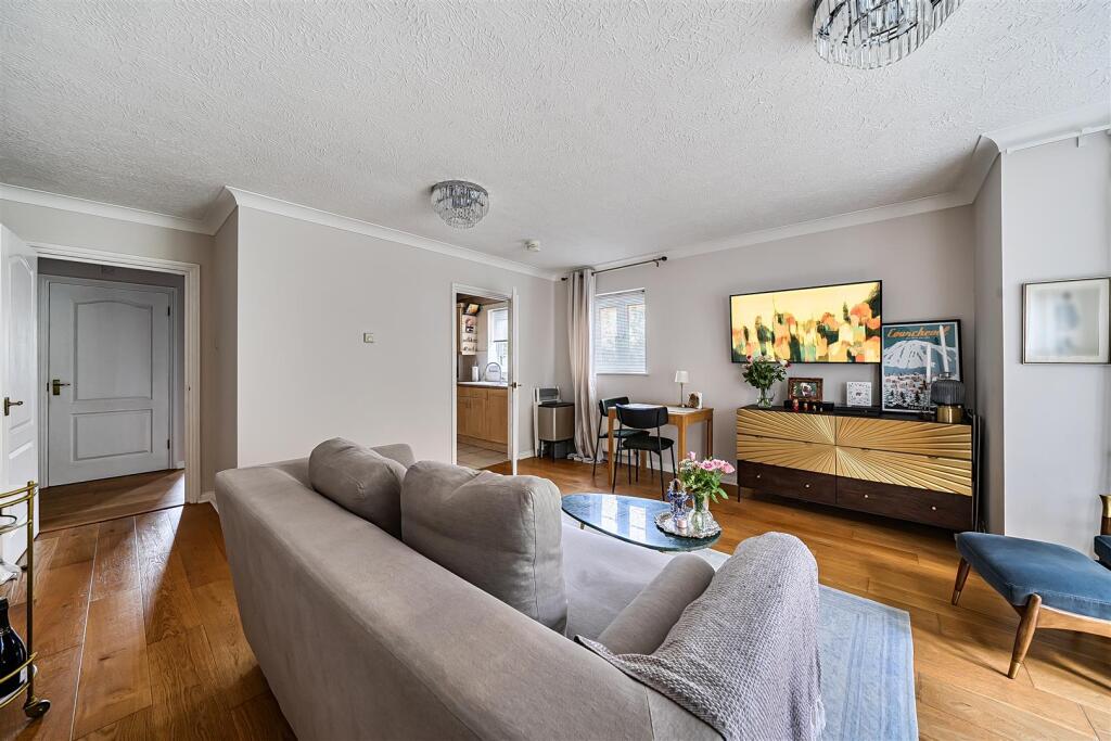 Apartment in Reading, Caversham - More