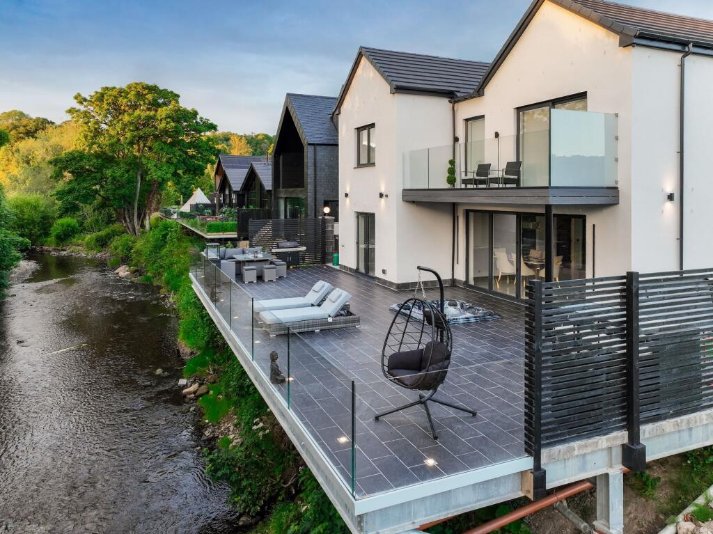 Main image of property: Clyde Grove, Crossford, ML8