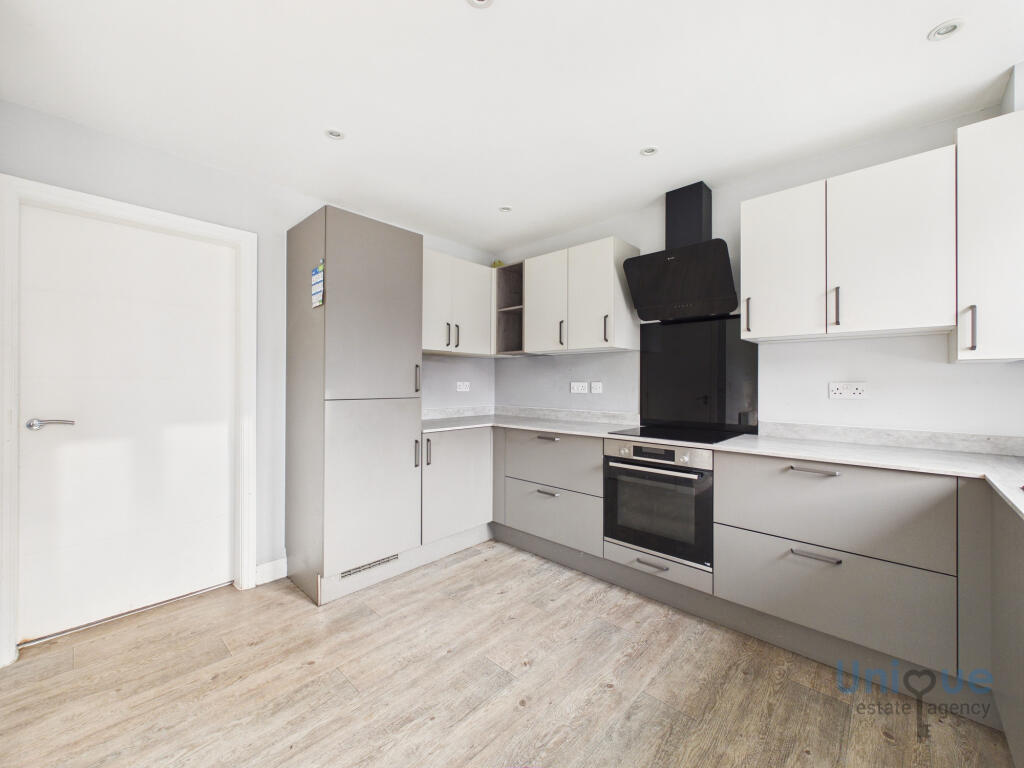 Farriers Place, Great Eccleston, Preston, Lancashire, PR3 photo 2