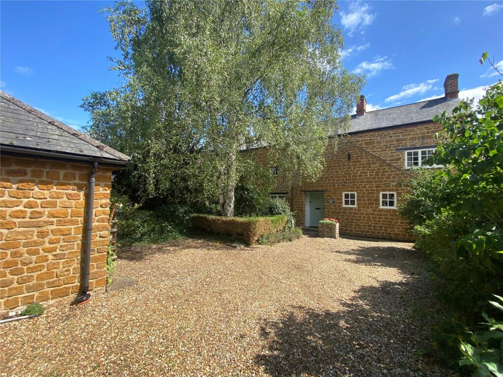 Main image of property: Skinyard Lane, LONG BUCKBY, Northamptonshire, NN6