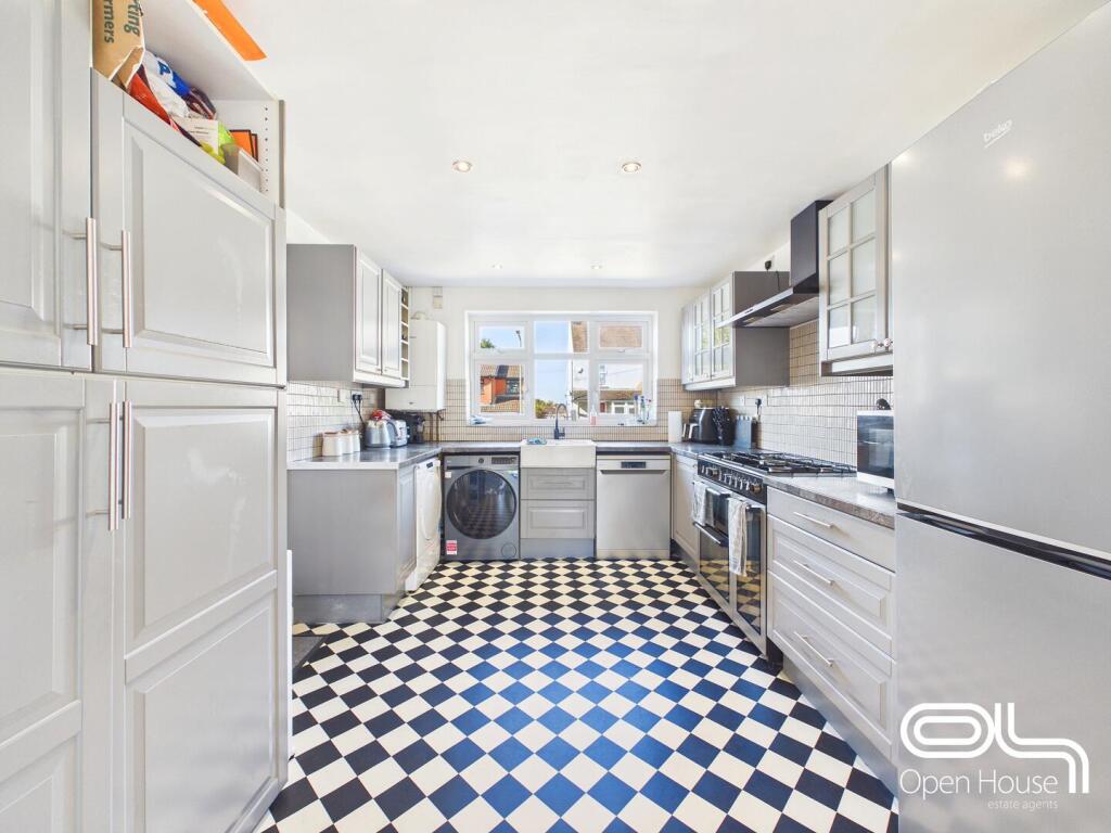 House in Cannock Chase, Pye Green, Hednesford - View 5