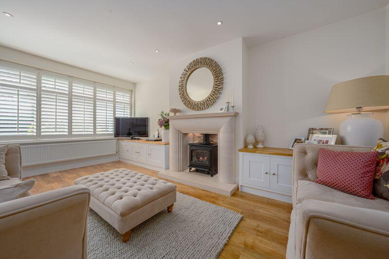 25 Robin Lane, Parbold WN8 7BE photo 4