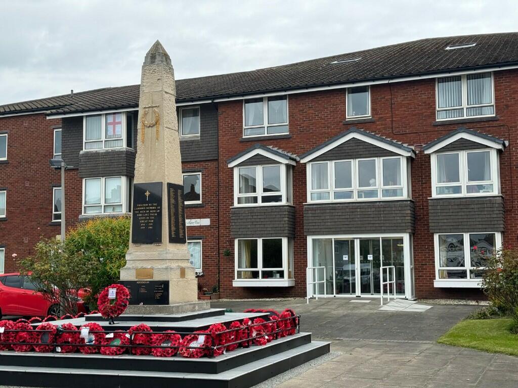 1-bed flat on Coatham Road, Redcar, North Yorkshire, TS10, £60,000