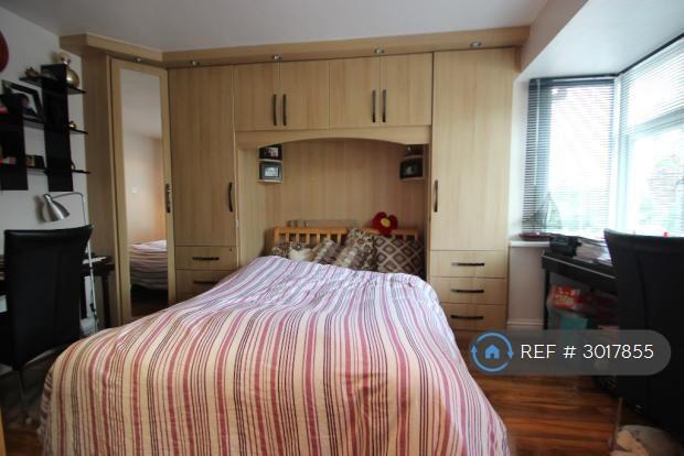 House in Southall - View 5