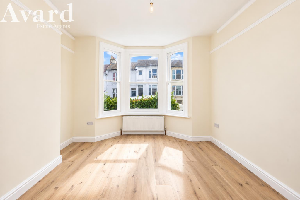 House in Brighton - View 4