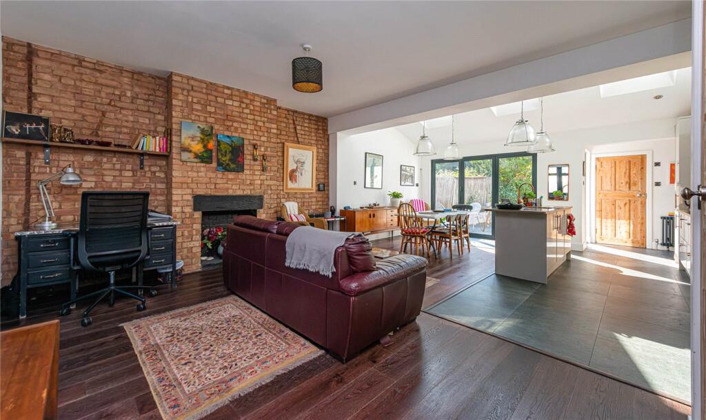 Main image of property: Haycroft Gardens, London, NW10