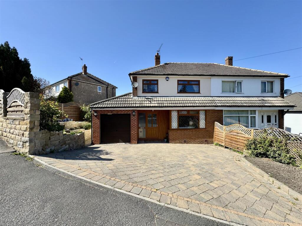 Main image of property: Greenside Avenue, Waterloo, Huddersfield, HD5 8QQ