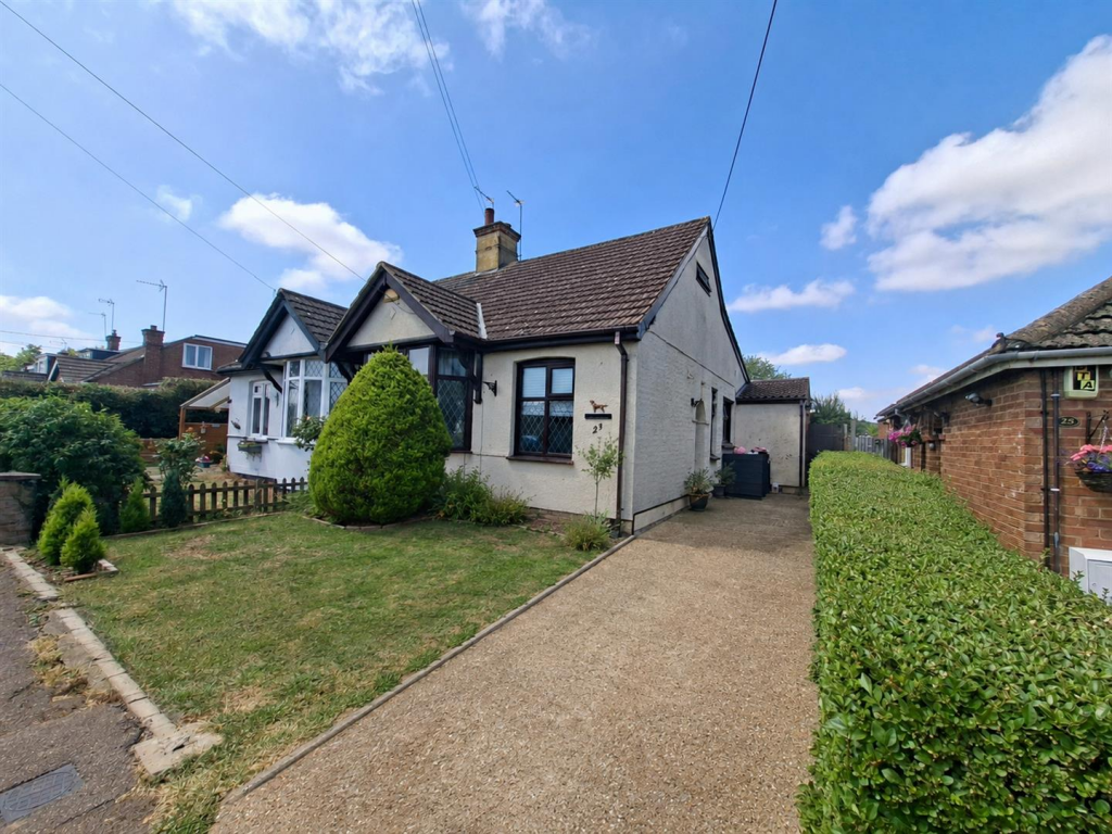 Main image of property: Northampton Lane South, Moulton, Northampton, NN3