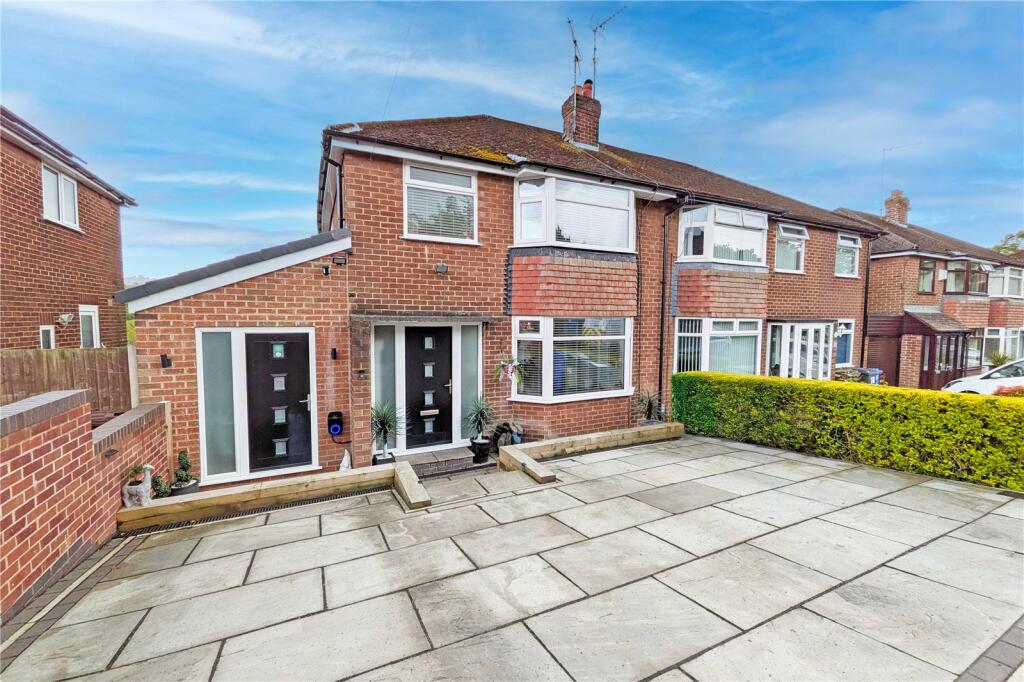 Main image of property: Dale View, Denton, Tameside, M34