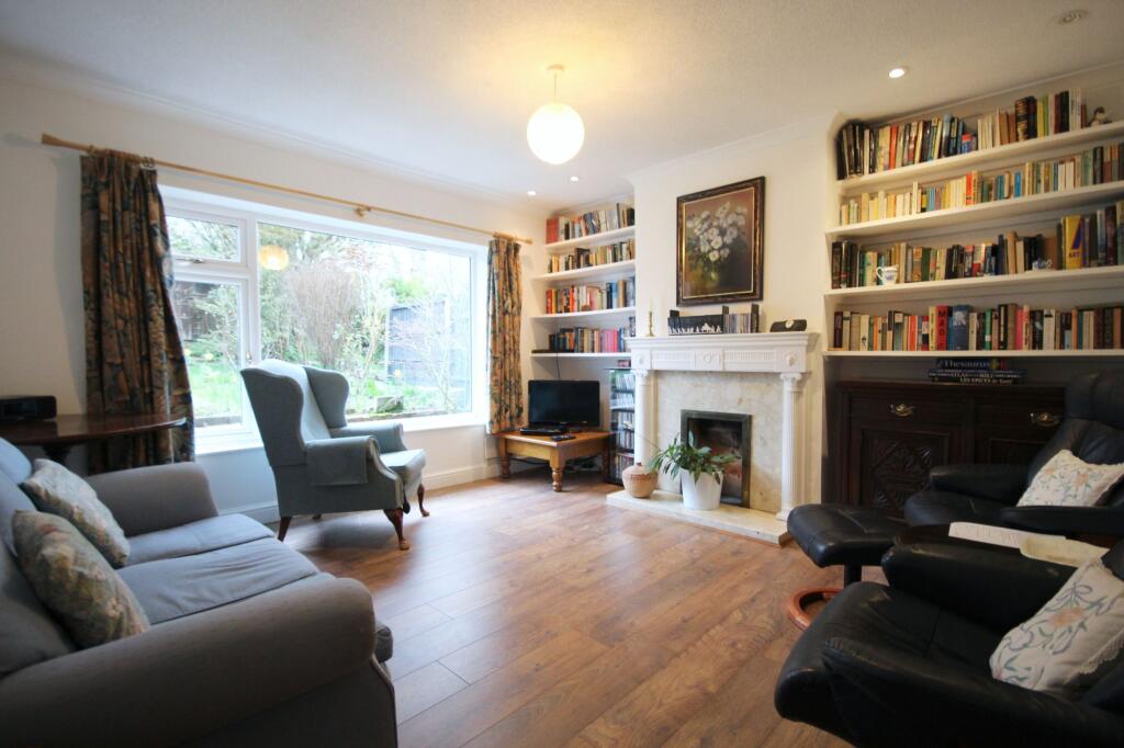 Bridge Lane, Cuddington, CW8 photo 3