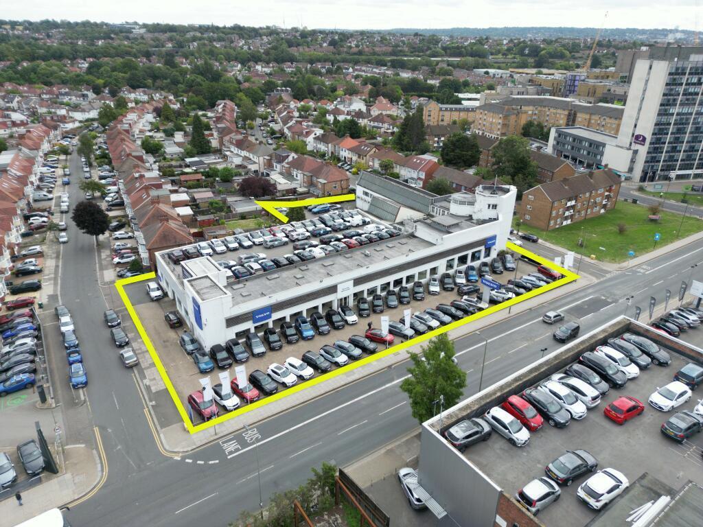 Aerial view - front