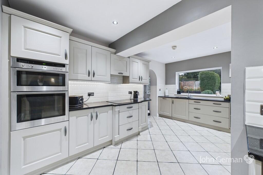 Old Croft Road, Walton-On-The-Hill, Stafford photo 4