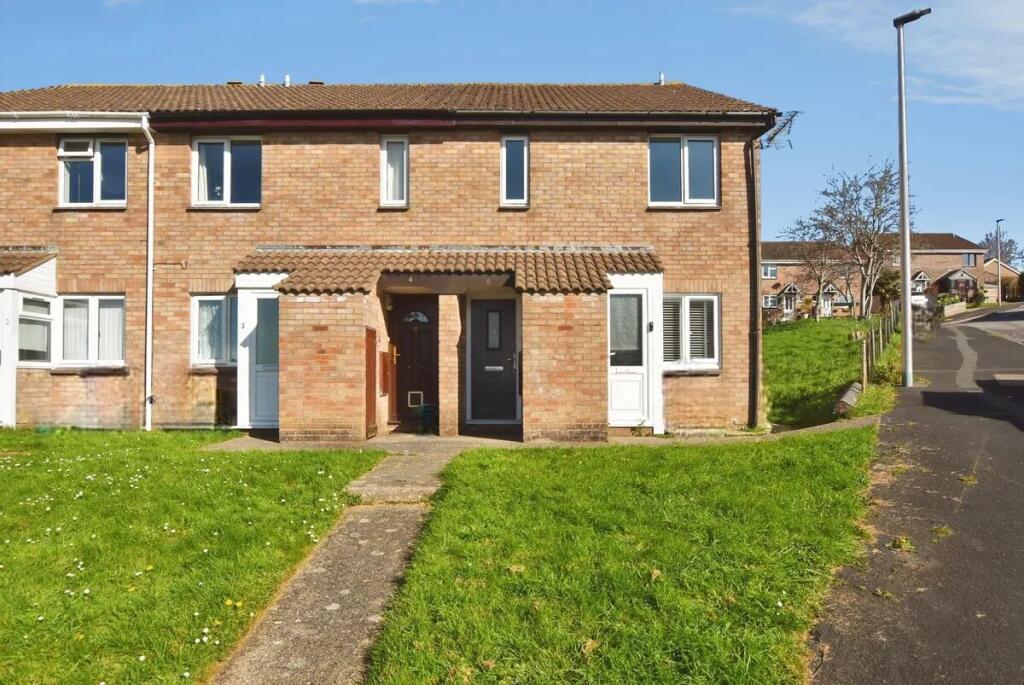 Main image of property: Hollam Way, Kingsteignton, NEWTON ABBOT, Devon. 