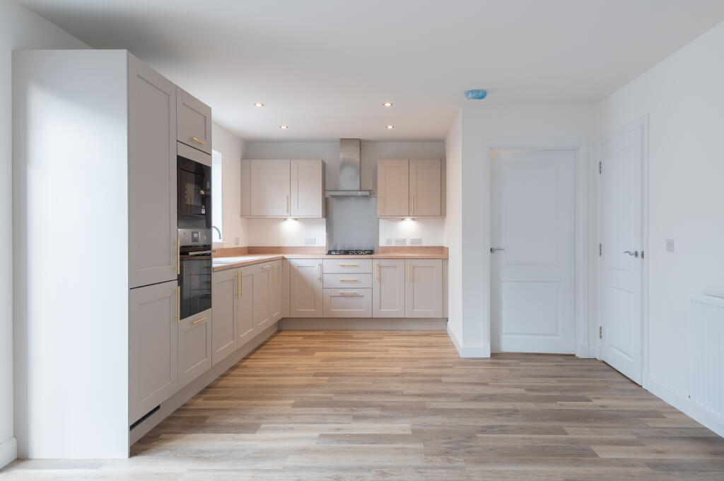House in Dundee - View 5