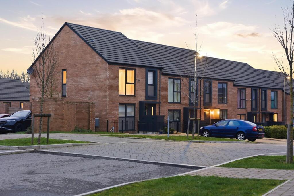 Main image of property: Bird House Lane, Bristol