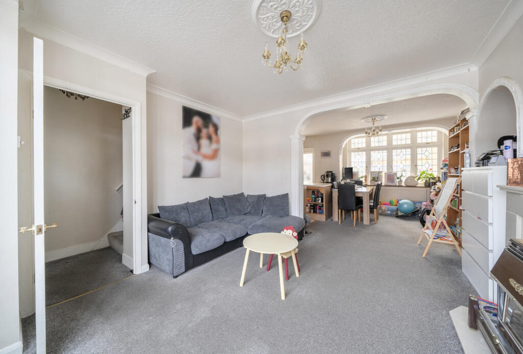 Recreation Avenue, Romford, RM7 photo 3