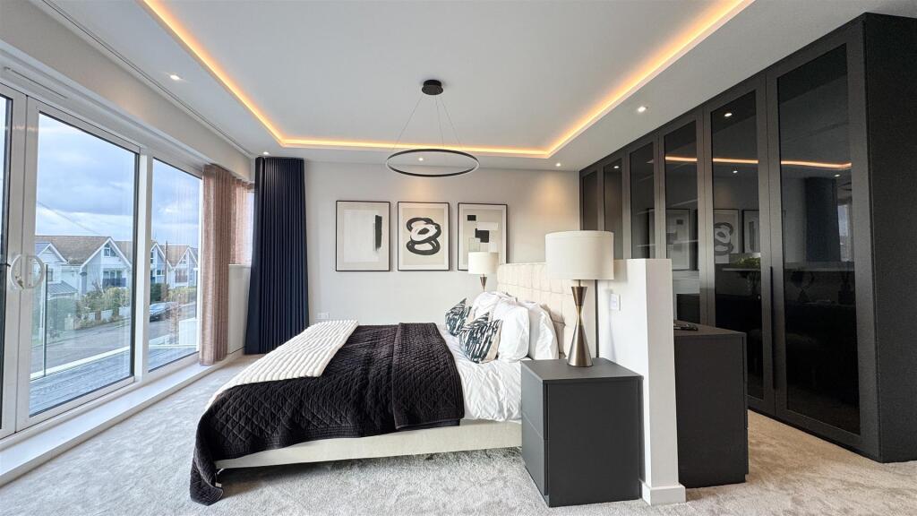 Additional image 10 of Dorset Lake Avenue, Lilliput