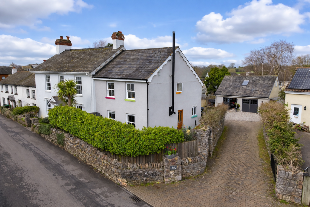 Main image of property: Knoll Cottage, Bridge Street, Ipplepen, Newton Abbot