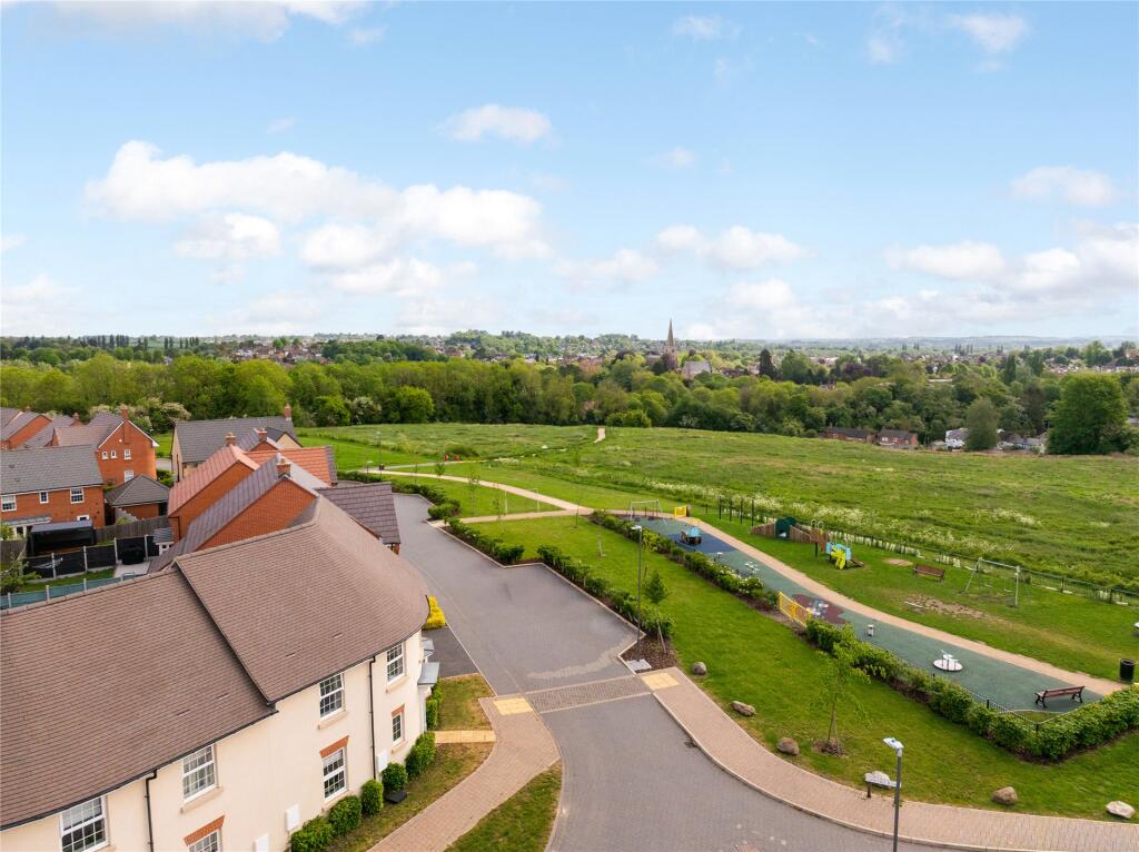 Oswald Way, Buckingham, Buckinghamshire, MK18 photo 5