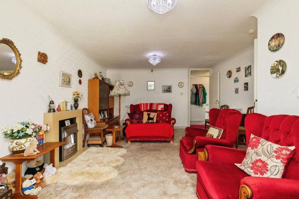 House in Bristol, Northville - View 4