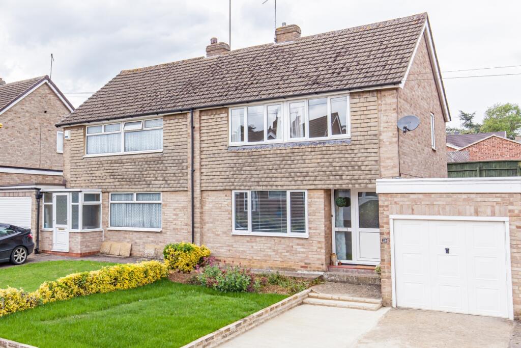 Main image of property: Kingsway Banbury OX16